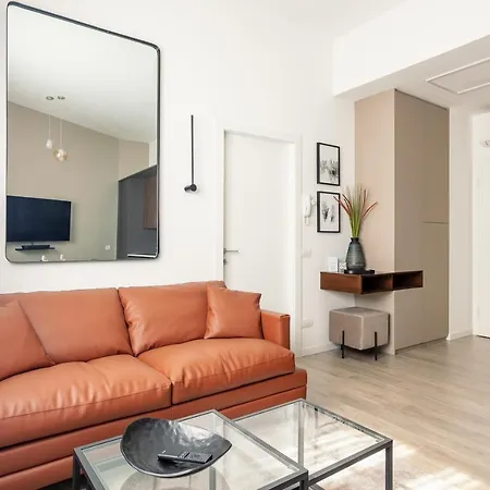 Golden Prestige Apartment Milan Exterior photo